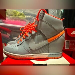 Women’s Nike dunk wedge sneaker